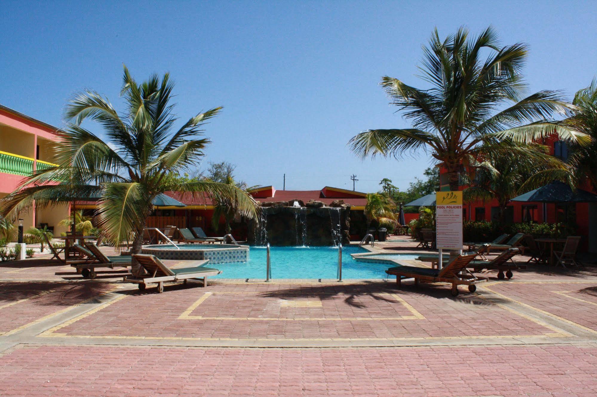 Del Rey Apartments Aruba Exterior foto